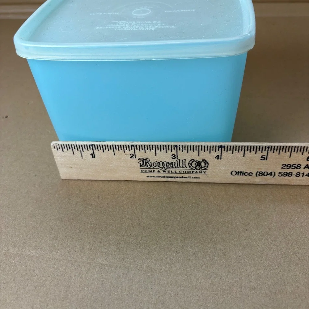 Tupperware light blue